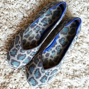 Rothy's gray leopard flats, size 6